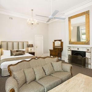 Superior King Suite